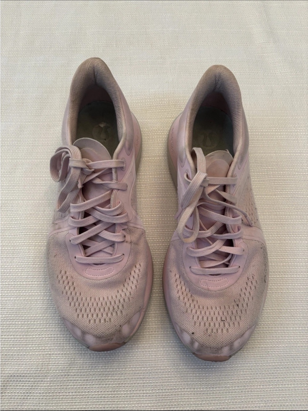 LULULEMON Chargefeel Low Women’s Size 8.5 Meadowsweet Pink /Vapor / Pink Peony